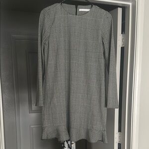 Black and White Classy DressSize M (Runs Small)
